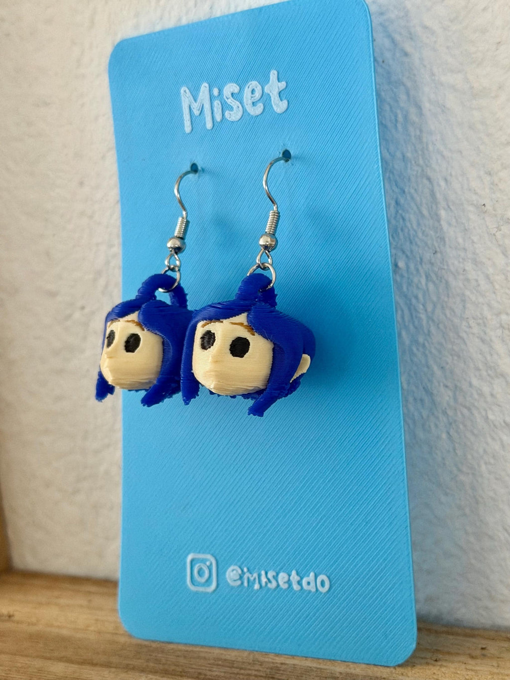 Aretes Niña de Ojos de Botón